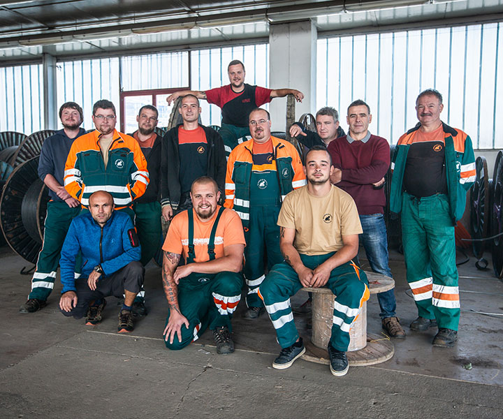 Hrdá parta kolejových staveb